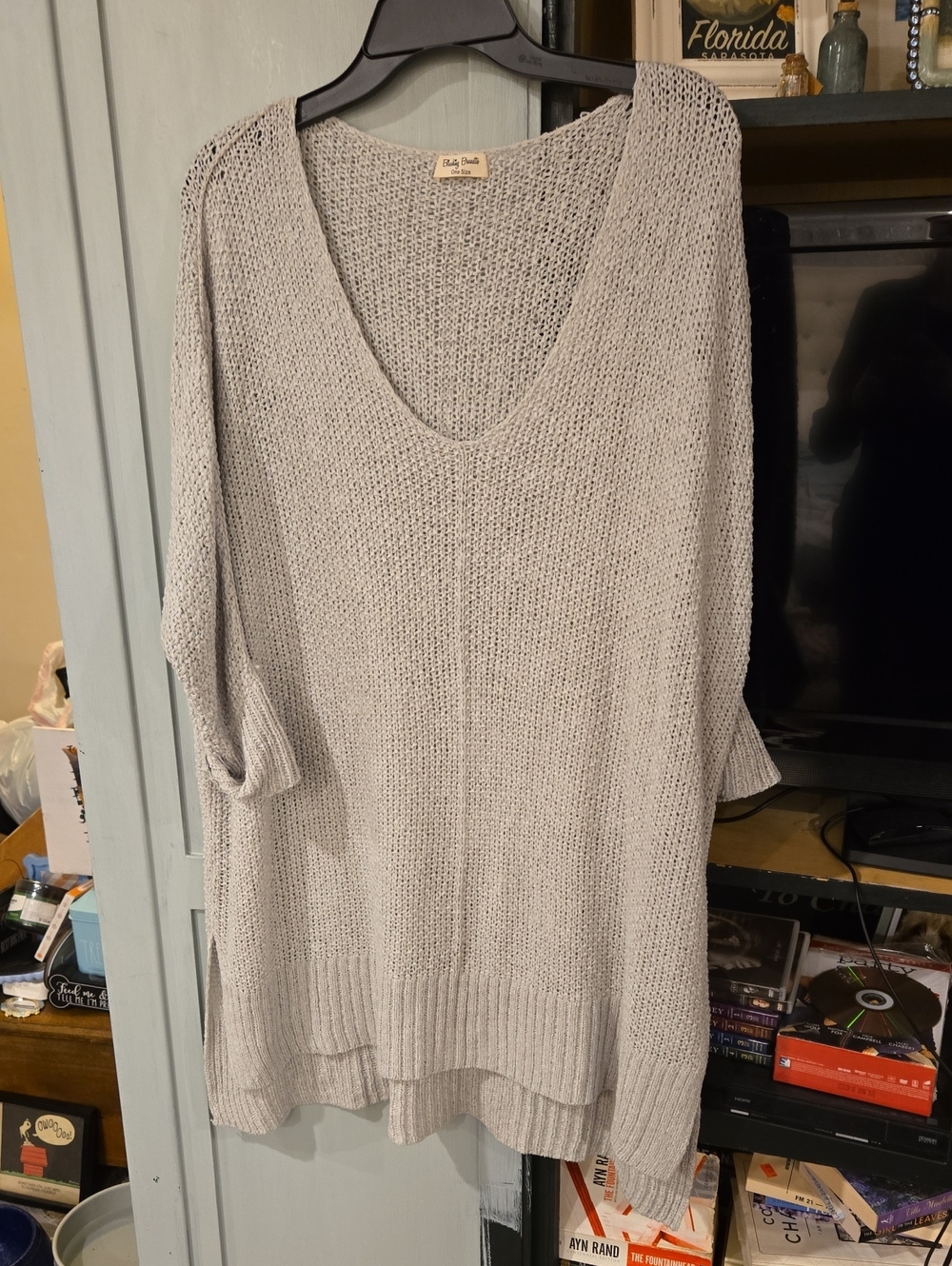 Light Gray V-Neck Knit Women's Sweater - Soft Oversized Pullover